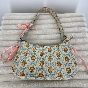 Kimchi Blue Floral Patterned Women's Bag with Pink Accents
